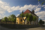  Pohled na poutní kostel Panny Marie Karmelitské v obci Kostelní Vydří